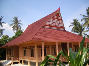 Rumah Adat Tradisional Provinsi di Indonesia ~ Galuh Saina ...